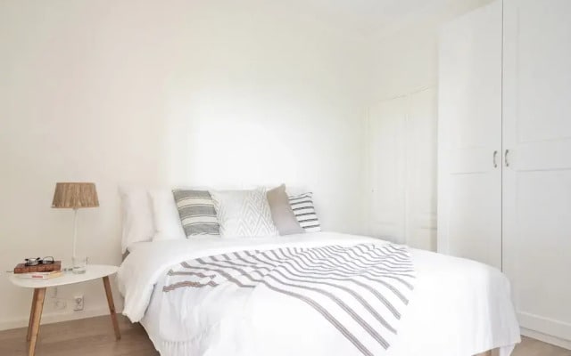 Roost Hesperia
