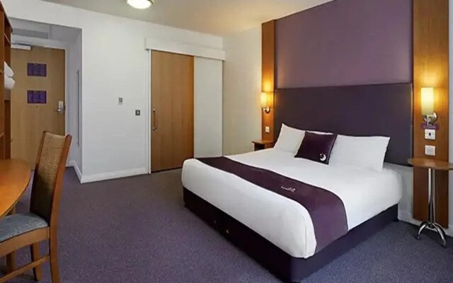 Premier Inn Manchester - Handforth