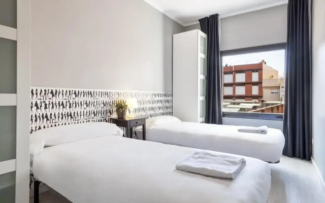 Fira Apartments
