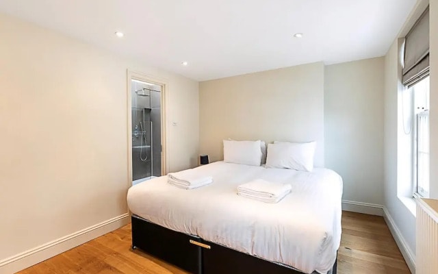Beautiful Modern 4BR House in Central London