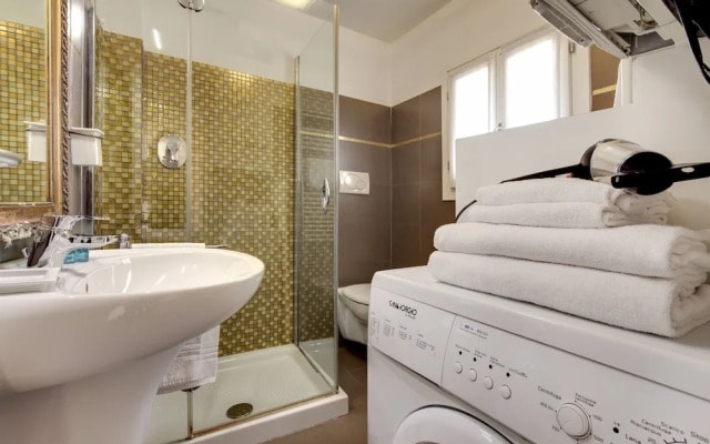 Leon D Oro Apartment by Wonderful Italy