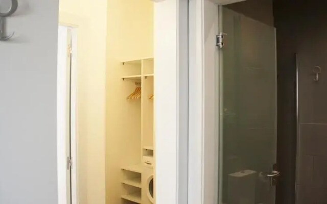 Stylish Flat In The Center Of Barcelona