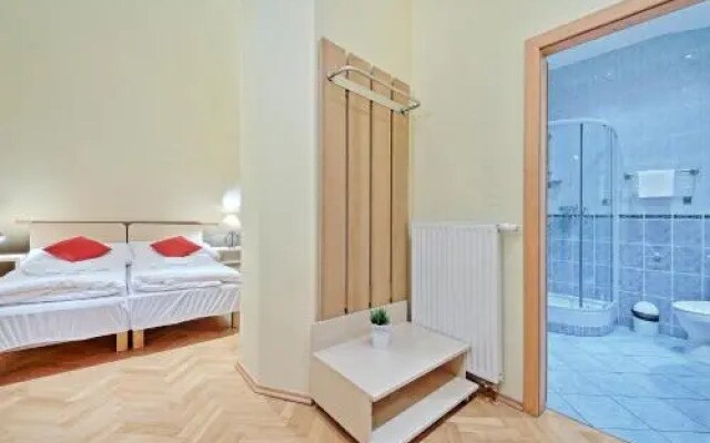 B.O.B. Apartment