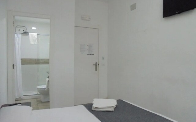 Hostal Easy Sants