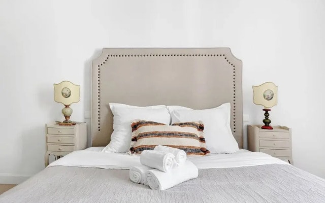 Stylish 2BR Near Faubourg Saint-Honoré
