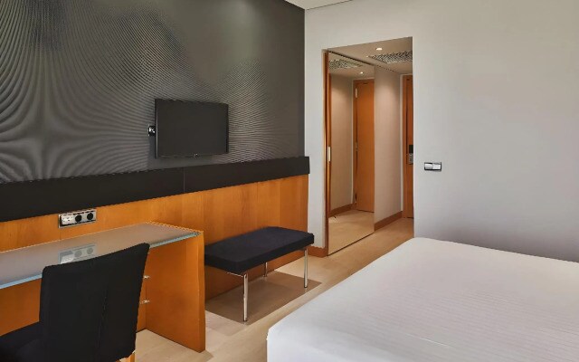 Отель Eurostars Puerta Madrid