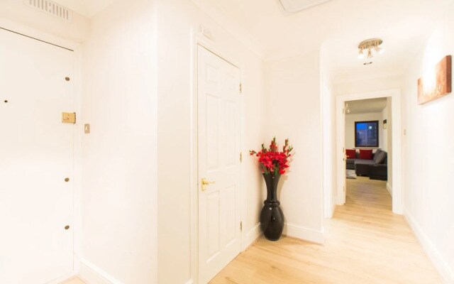 Three Bedroom Limehouse
