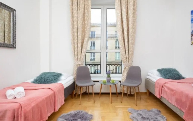 Apartments Warsaw Warecka by Renters