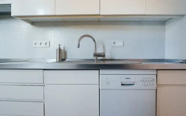 IAKAI Homes Lovely