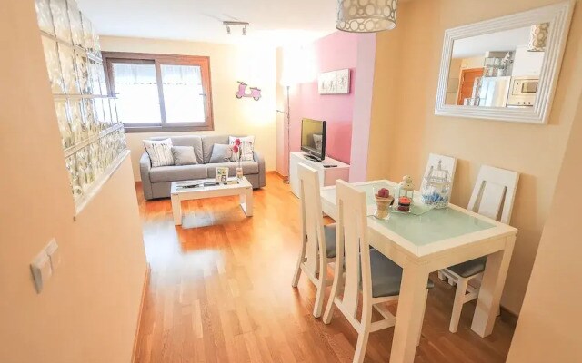 Sitito Quejana Apartment with Parking