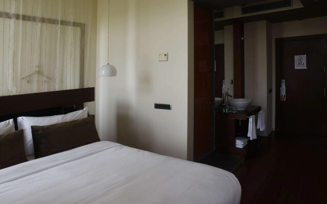 987 Design Prague Hotel