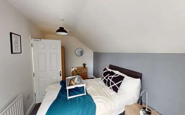 Queen House