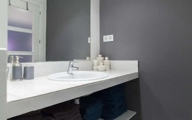For You Rentals Alfonso XIII Apartment