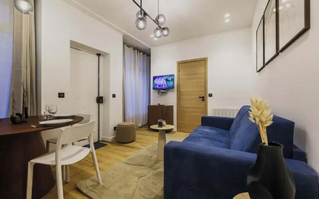 Superb Duplex 1 Bedroom Center of Paris