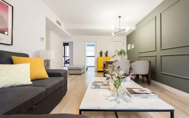 Spain Select San Joaquin Apartments