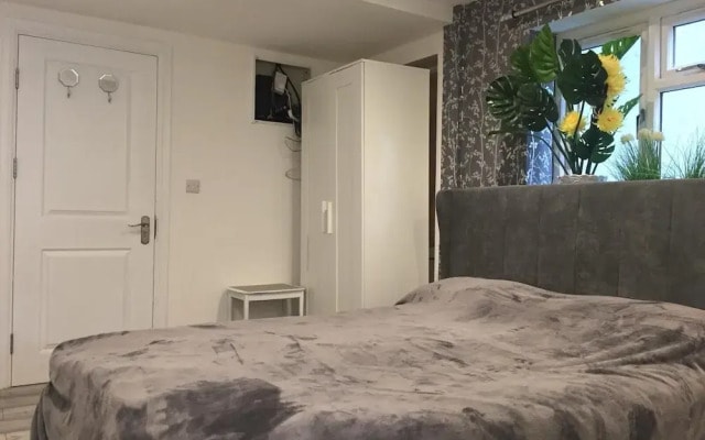 Beautiful Studio Putney London