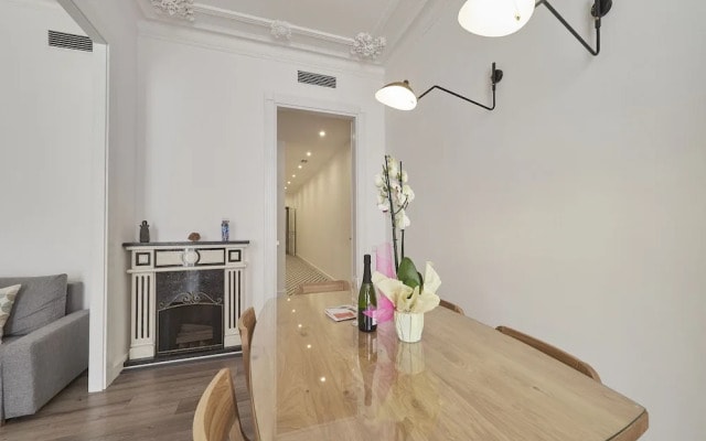 The Central Flat