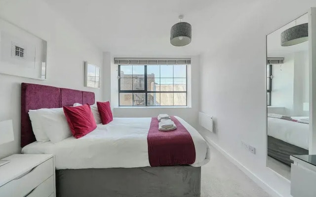 Roomspace Apartments -Caroline Street