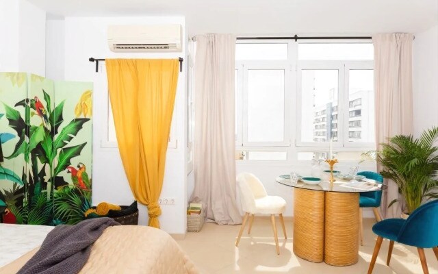 Palm Suite