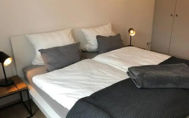 Dock 2 apartment