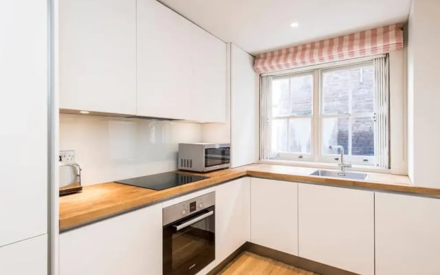 Marble Arch 3bed Family Home