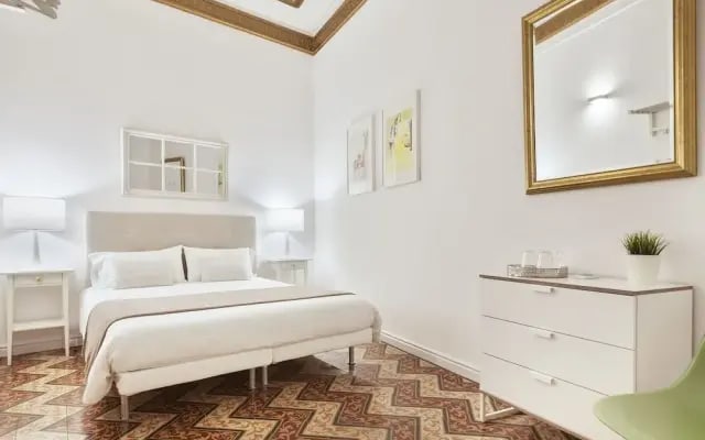 Plaza Catalunya Guest House