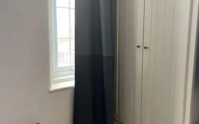Studio Flat London Finchley Rd NW11
