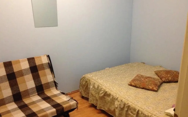 Hostel Variant