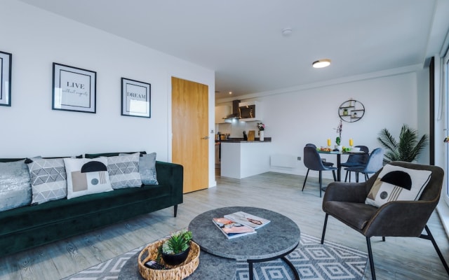 Cosy 2 bed Apt n/ City Centre & Mediacity