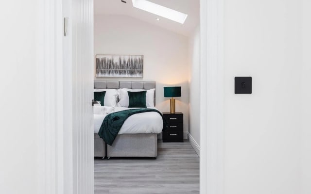 London Luxury Ground Floor Apartment