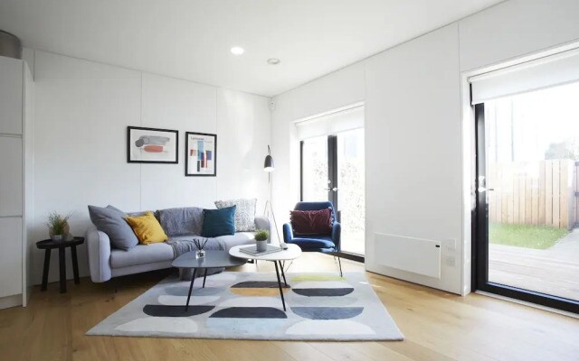 Stylish modern home in Manchester city centre with parking