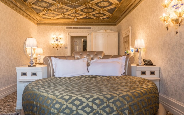 EGO’ Boutique Hotel - The Silk Road