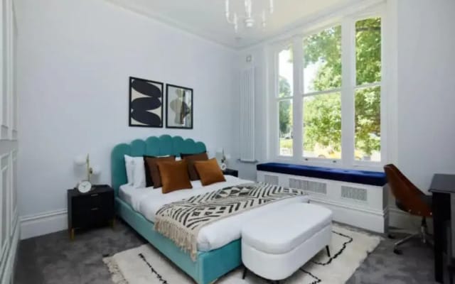 The Crystal Palace Wonder - Lovely 2bdr Flat With Parking