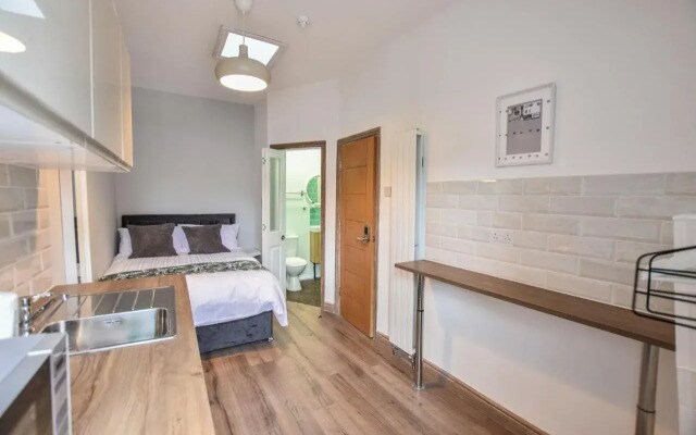OYO Regency Guest House Manchester North