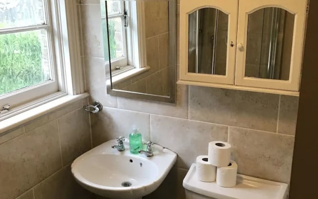Rooms At103