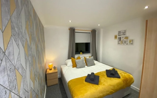 West One Aspect - City Apartment With A View