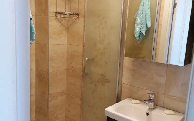 Galata Waterfall Apartment