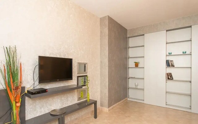 Apartment on Alekseevskaya 24A