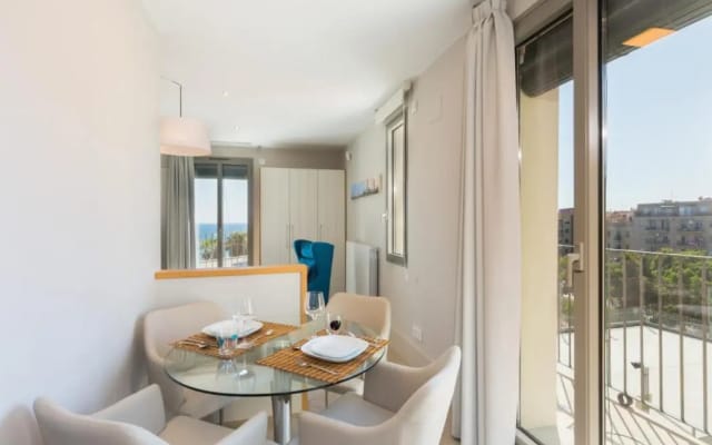 Kronos on the beach Suite 4