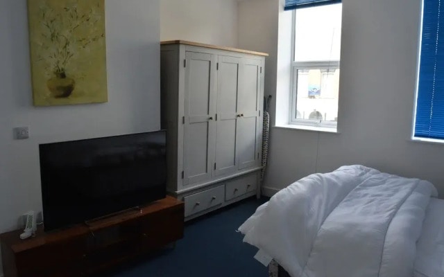 239 Hessle road