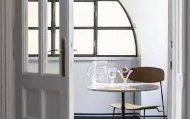 Garibaldi Suites Apartment