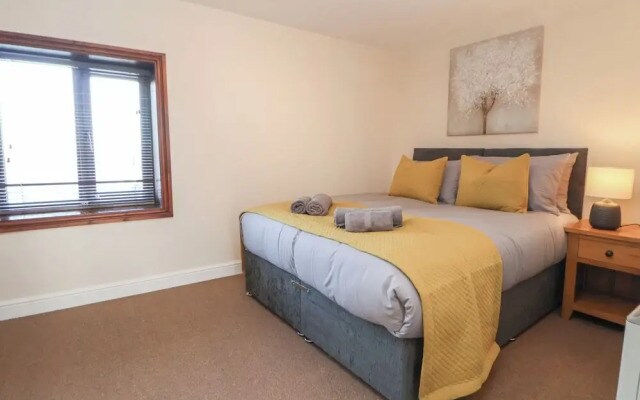 Quayside Apartment