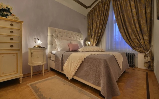Charming Prague Downtown Flat