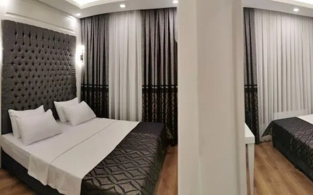 Luxx Garden Hotel