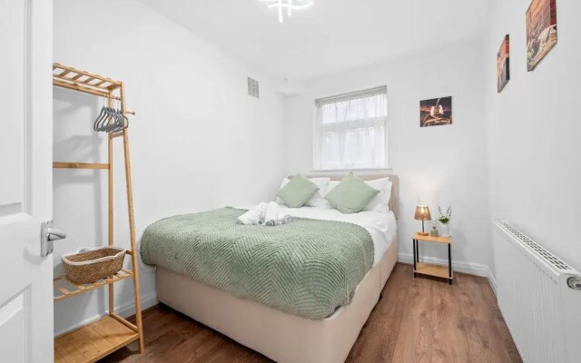Modern 3-bedroom Home With Garden