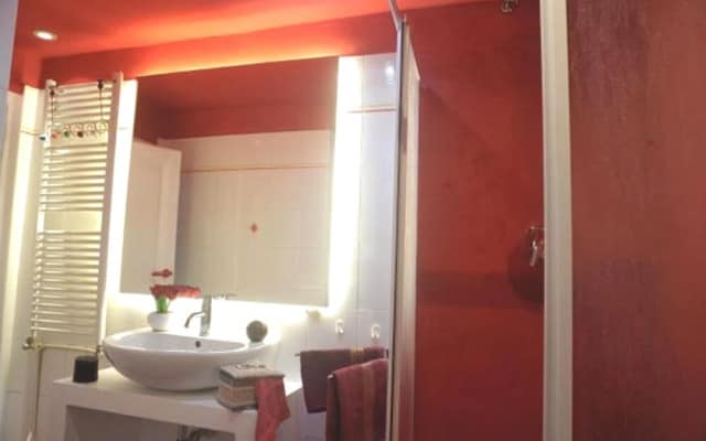 Gio Guest House
