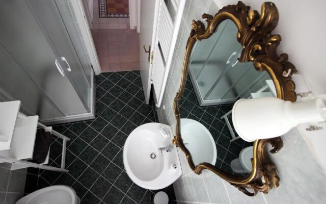 Apartment Ostiense Piramide Station