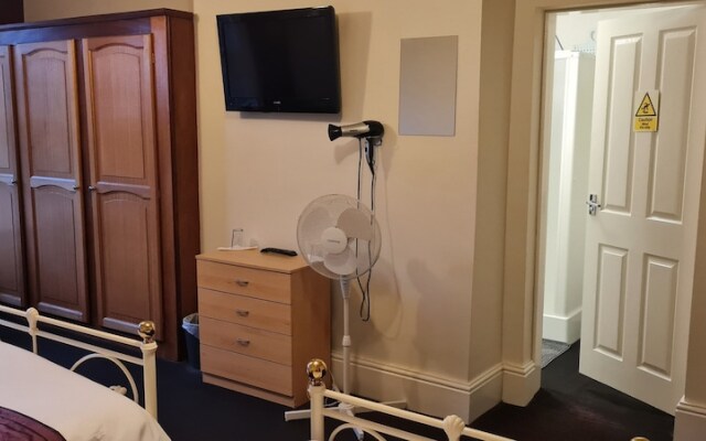 Crittlewood Guest House
