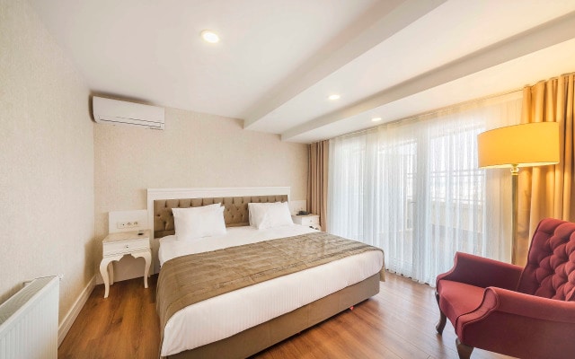 Kunlun Kensington Hotel