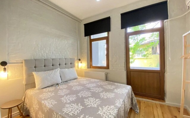 Central Flat Close to Pera Museum in Beyoglu